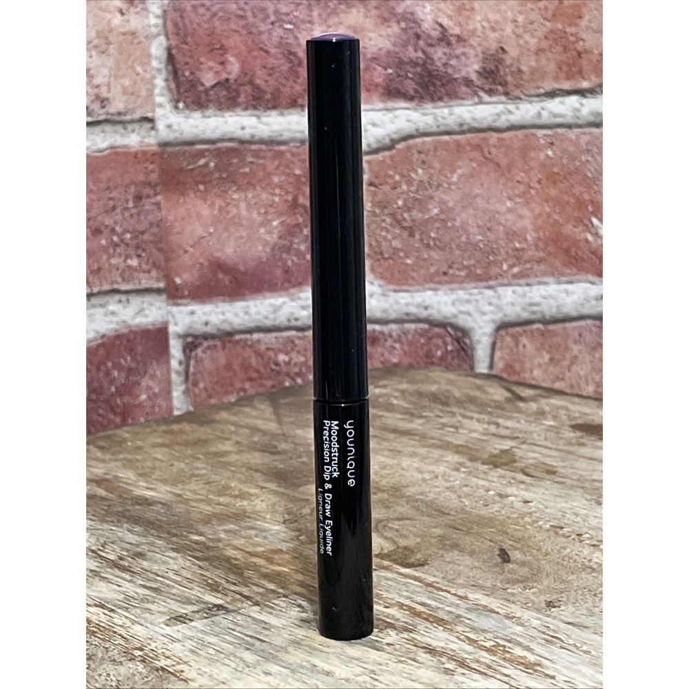 Younique Moodstruck Dip & Draw Eyeliner - Psychic - NEW - Picture 3 of 3